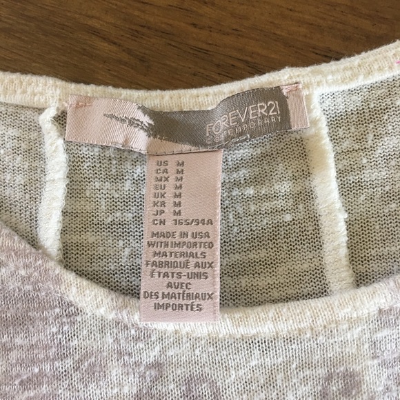 2/$10 Forever 21 top - Picture 2 of 3